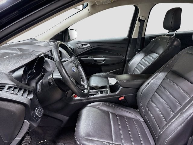2019 Ford Escape SEL W/ HEATED SEATS
