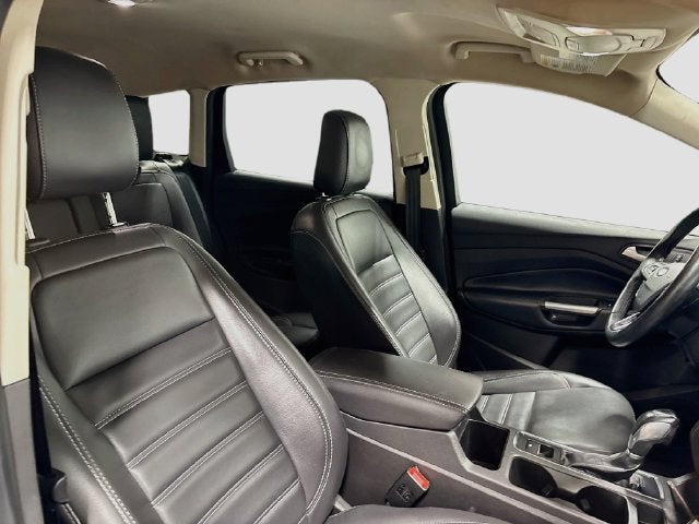 2019 Ford Escape SEL W/ HEATED SEATS