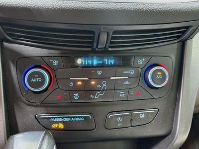 2019 Ford Escape SEL W/ HEATED SEATS