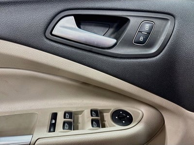 2019 Ford Escape SEL W/ HEATED SEATS