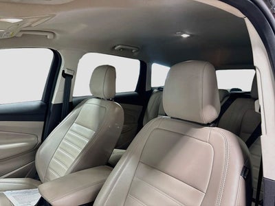 2019 Ford Escape SEL W/ HEATED SEATS