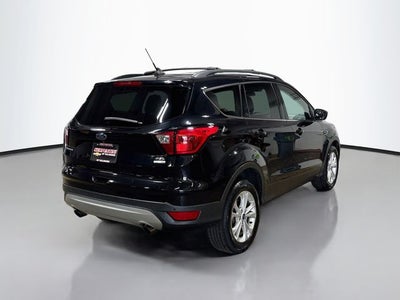 2019 Ford Escape SEL W/ HEATED SEATS