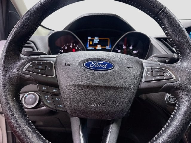 2019 Ford Escape Titanium W/ SUNROOF