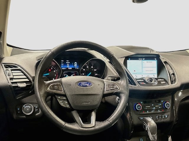 2019 Ford Escape Titanium W/ SUNROOF