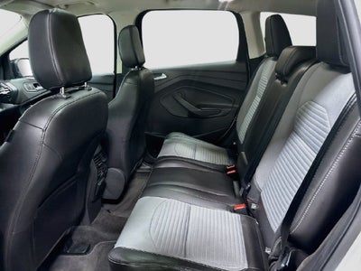 2019 Ford Escape Titanium W/ SUNROOF