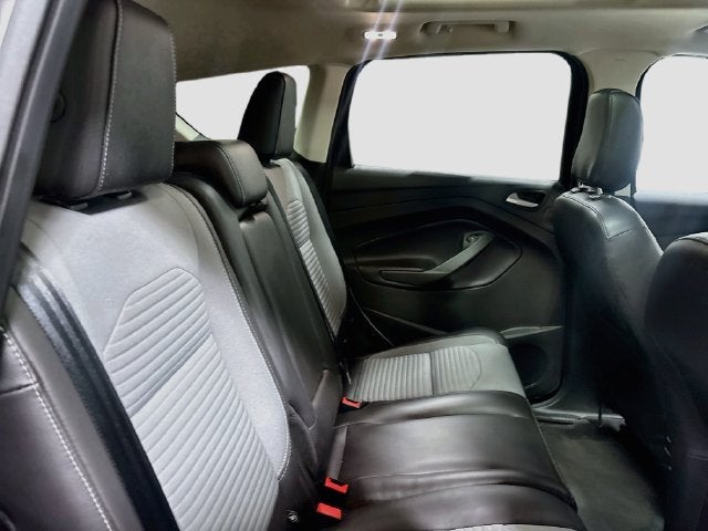2019 Ford Escape Titanium W/ SUNROOF