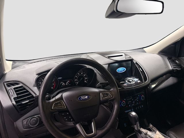 2018 Ford Escape Titanium W/ PANORAMIC SUNROOF
