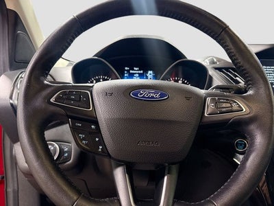 2018 Ford Escape Titanium W/ PANORAMIC SUNROOF