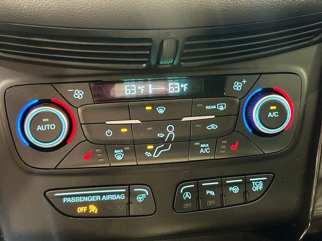 2018 Ford Escape Titanium W/ PANORAMIC SUNROOF