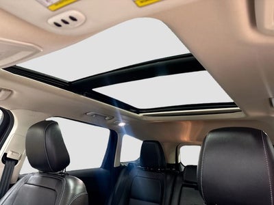 2018 Ford Escape Titanium W/ PANORAMIC SUNROOF