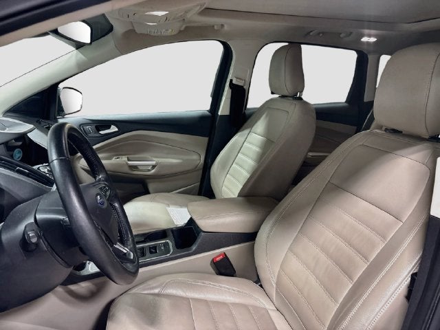 2019 Ford Escape Titanium W/ PANORAMIC SUNROOF