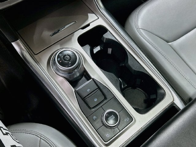 2021 Ford Explorer XLT CLEAN CARFAX!