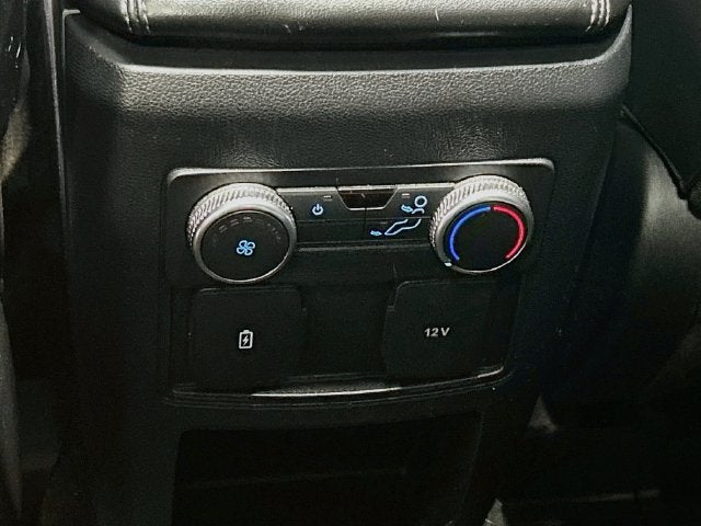 2021 Ford Explorer XLT CLEAN CARFAX!