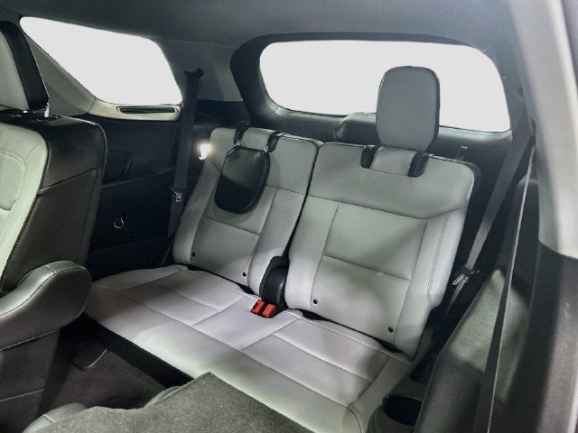 2021 Ford Explorer XLT CLEAN CARFAX!