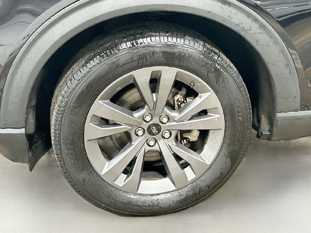 2021 Ford Explorer XLT CLEAN CARFAX!
