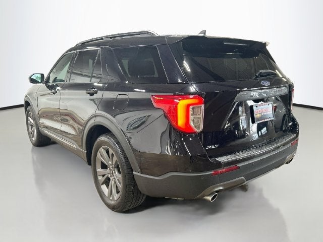 2021 Ford Explorer XLT CLEAN CARFAX!