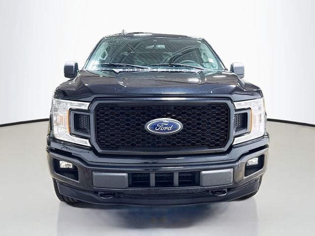 2020 Ford F-150 XL W/ CLEAN CARFAX!
