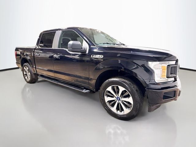 2020 Ford F-150 XL W/ CLEAN CARFAX!
