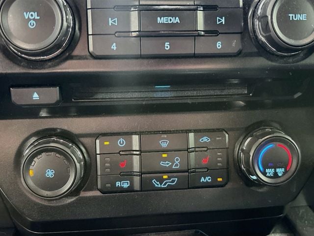 2015 Ford F-150 XLT W/ FX4 PKG