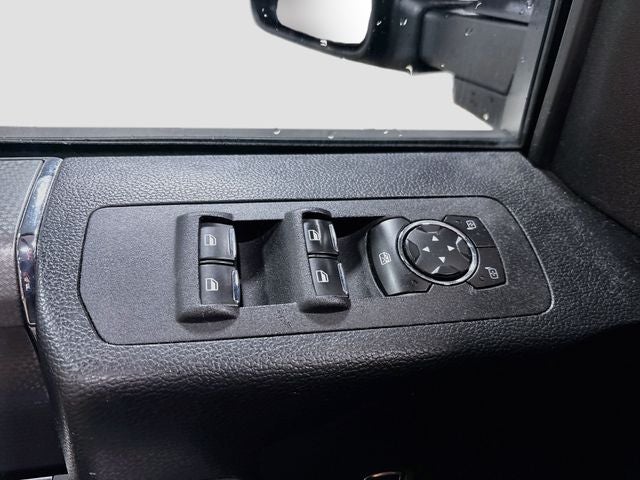 2015 Ford F-150 XLT W/ FX4 PKG