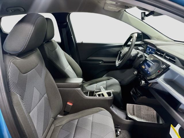 2027 Chevrolet Bolt EV LT