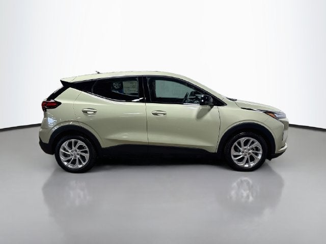 2027 Chevrolet Bolt EV LT