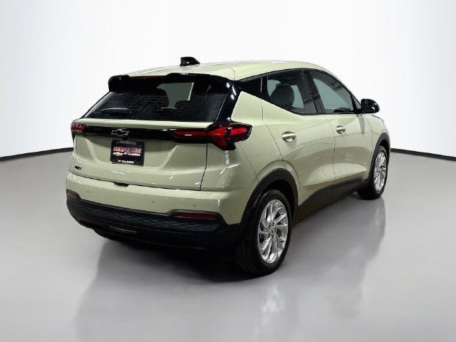 2027 Chevrolet Bolt EV LT