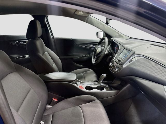2017 Chevrolet Malibu LS CLEAN CARFAX!