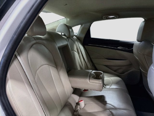 2017 Buick LaCrosse Essence W/ 29K MILES!!