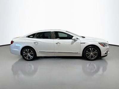 2017 Buick LaCrosse Essence W/ 29K MILES!!