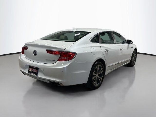 2017 Buick LaCrosse Essence W/ 29K MILES!!