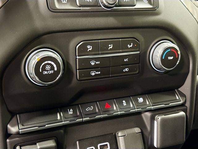 2026 Chevrolet Silverado 2500HD Custom