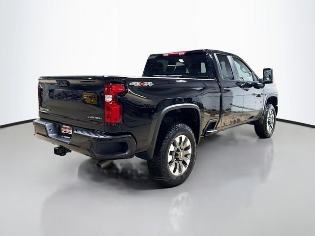 2026 Chevrolet Silverado 2500HD Custom