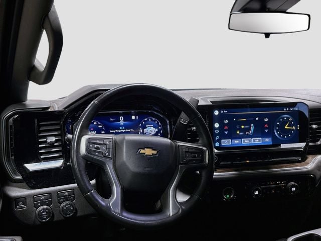 2022 Chevrolet Silverado 1500 LT 15K MILES!