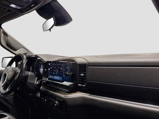 2022 Chevrolet Silverado 1500 LT 15K MILES!