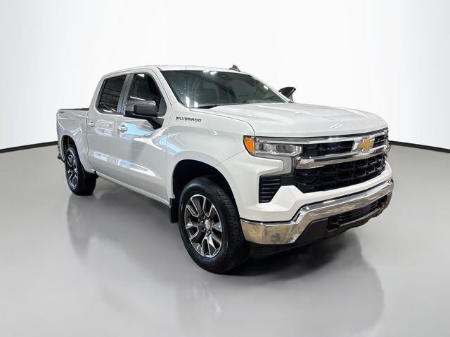 2022 Chevrolet Silverado 1500 LT 15K MILES!