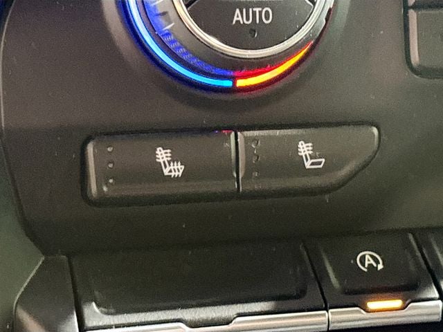 2021 Chevrolet Silverado 1500 LT W/ HEATED SEATS