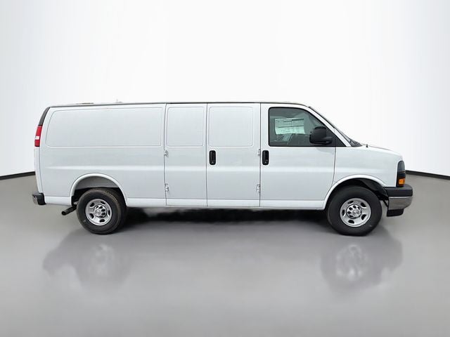 2025 Chevrolet Express 2500 Work Van Cargo