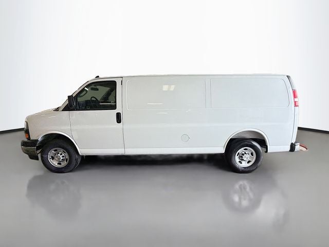 2025 Chevrolet Express 2500 Work Van Cargo