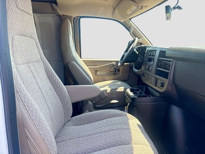 2025 Chevrolet Express 3500 Work Van Cargo