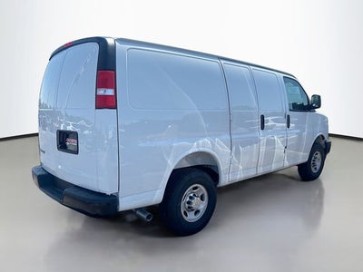 2025 Chevrolet Express 3500 Work Van Cargo