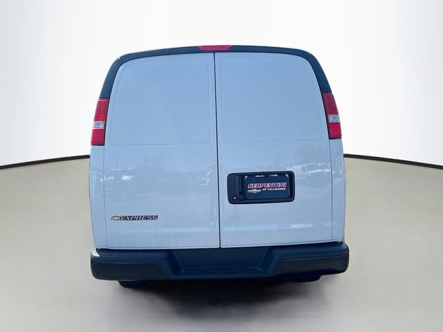 2025 Chevrolet Express 3500 Work Van Cargo