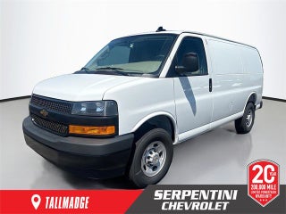 2025 Chevrolet Express 3500 Work Van Cargo