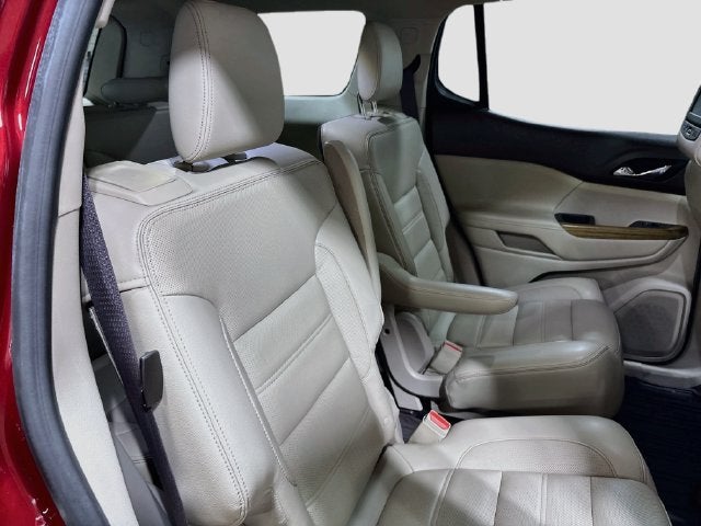 2017 GMC Acadia Denali W/ REAR ENTERTAINMENT SYSTEM