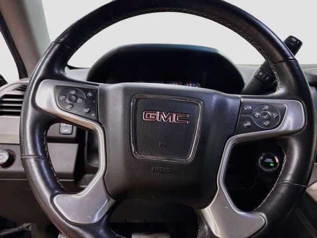 2016 GMC Yukon SLT W/ SUNROOF + REAR DVD