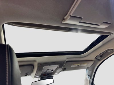 2016 GMC Yukon SLT W/ SUNROOF + REAR DVD