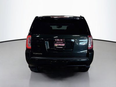 2016 GMC Yukon SLT W/ SUNROOF + REAR DVD