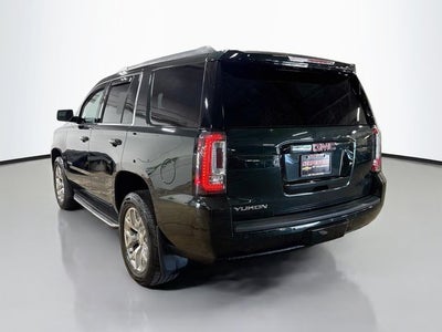 2016 GMC Yukon SLT W/ SUNROOF + REAR DVD