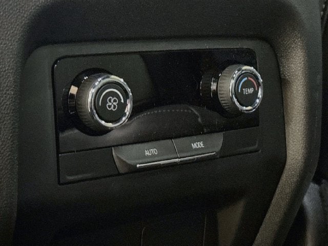 2027 Chevrolet Traverse LT 1LT