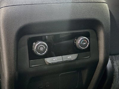 2027 Chevrolet Traverse LT 2LT